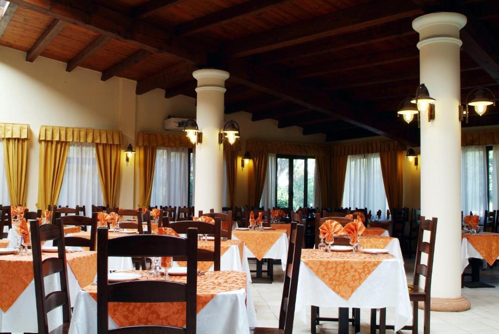 Hotel Fortezza Arborea Exterior photo